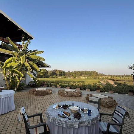 Saffronstays Onellaa, Nashik - Infinity Pool Villa Surrounded By A Vineyard エクステリア 写真