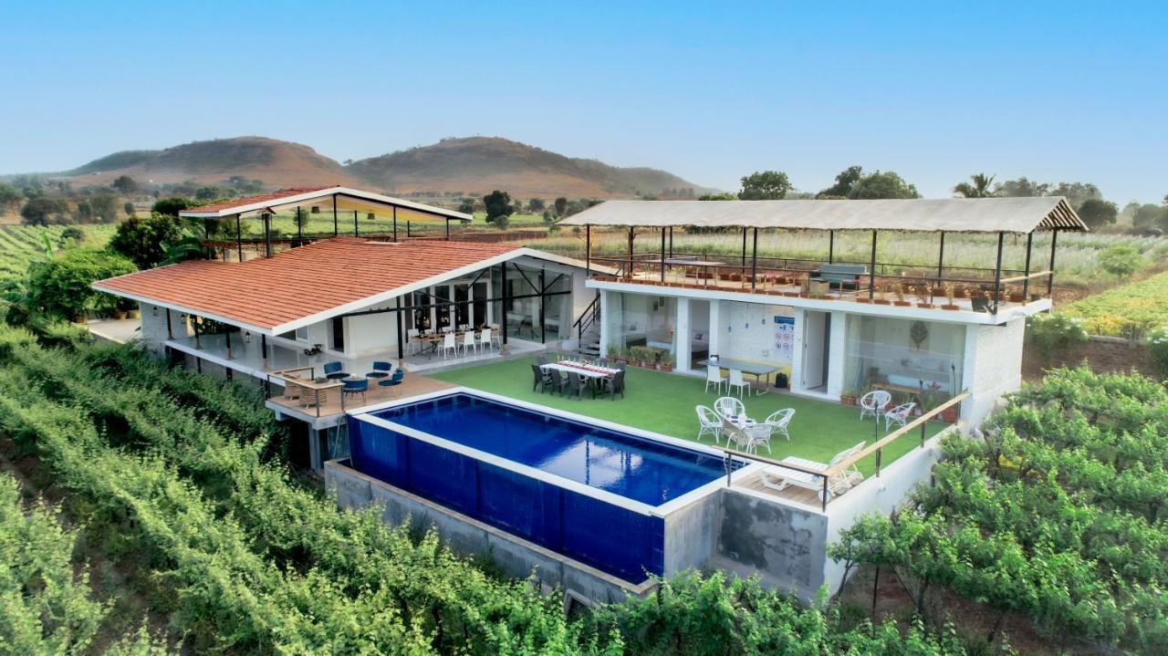 Saffronstays Onellaa, Nashik - Infinity Pool Villa Surrounded By A Vineyard エクステリア 写真