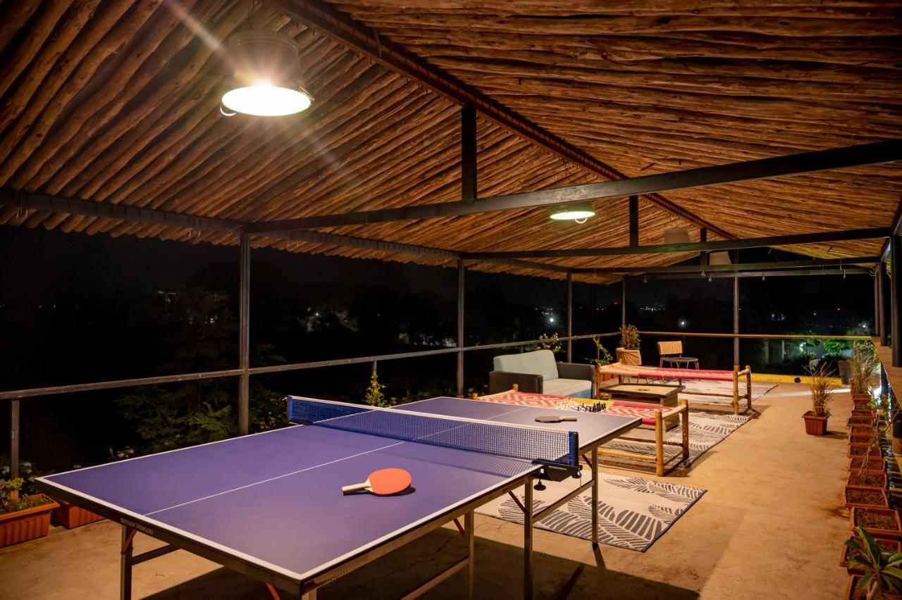 Saffronstays Onellaa, Nashik - Infinity Pool Villa Surrounded By A Vineyard エクステリア 写真