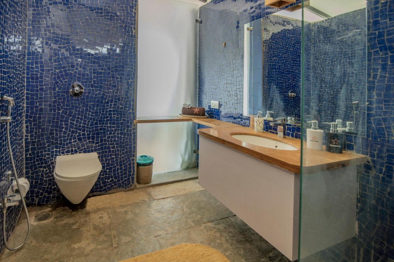 Saffronstays Onellaa, Nashik - Infinity Pool Villa Surrounded By A Vineyard エクステリア 写真