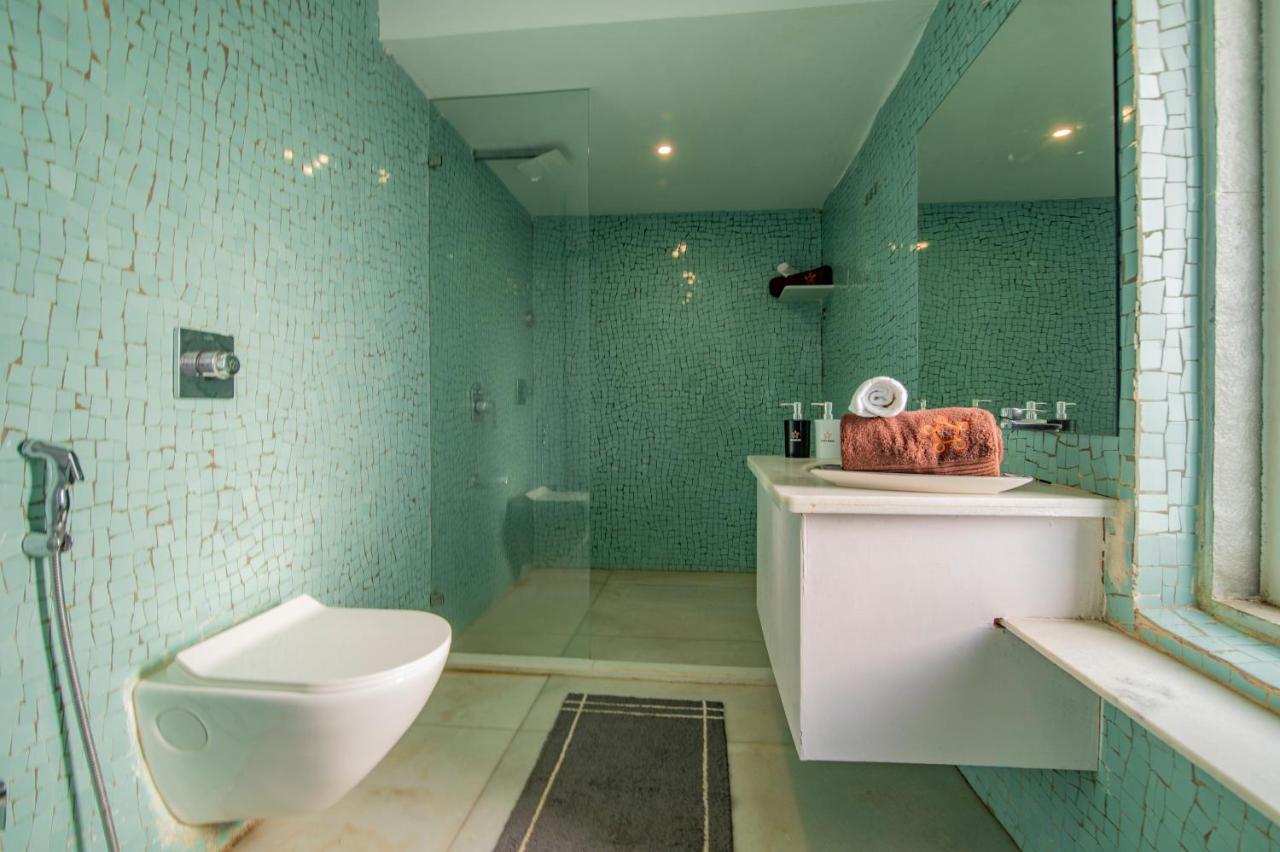 Saffronstays Onellaa, Nashik - Infinity Pool Villa Surrounded By A Vineyard エクステリア 写真